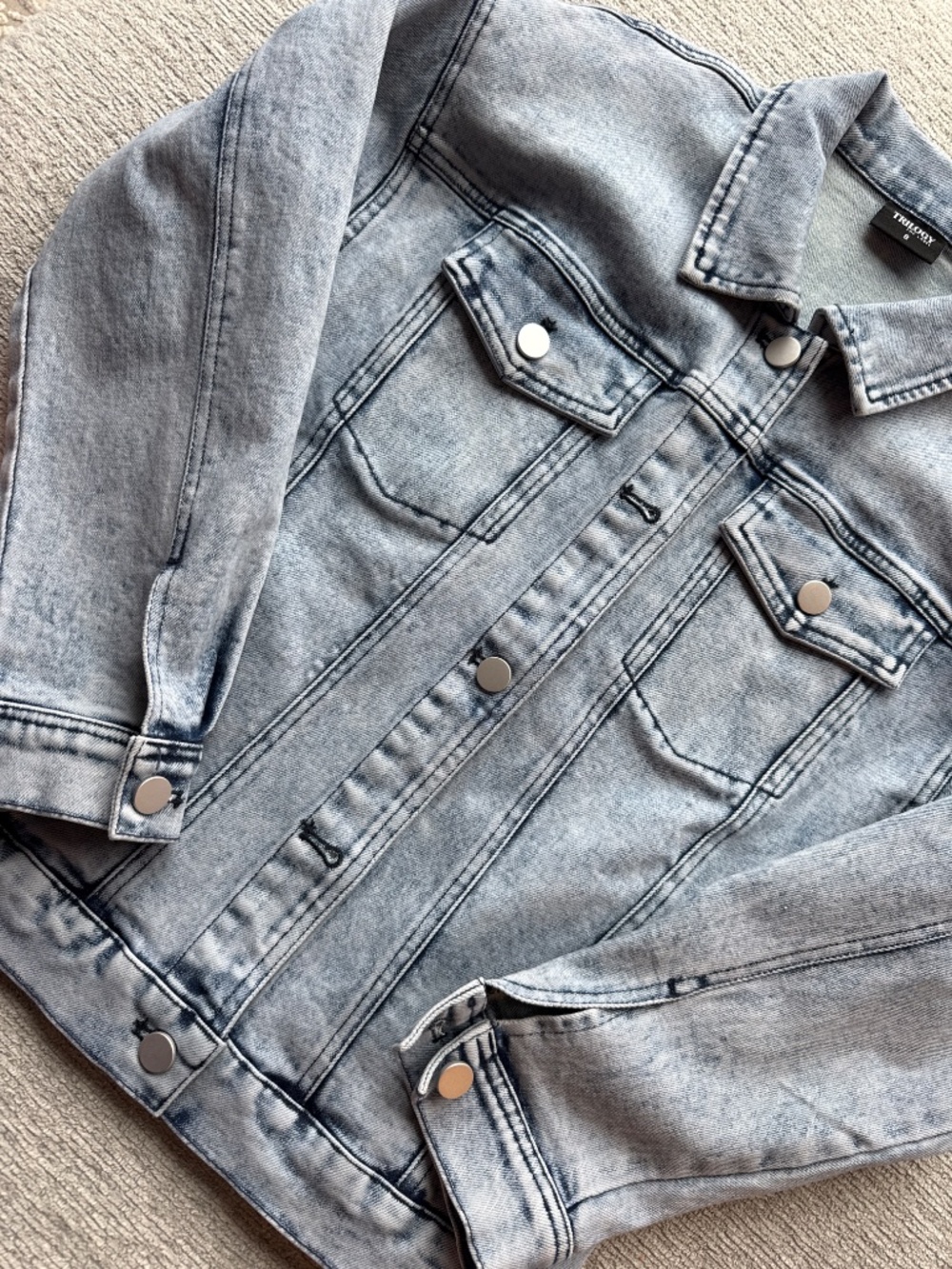 Trilogy Jean jacket - Picture 3 of 6